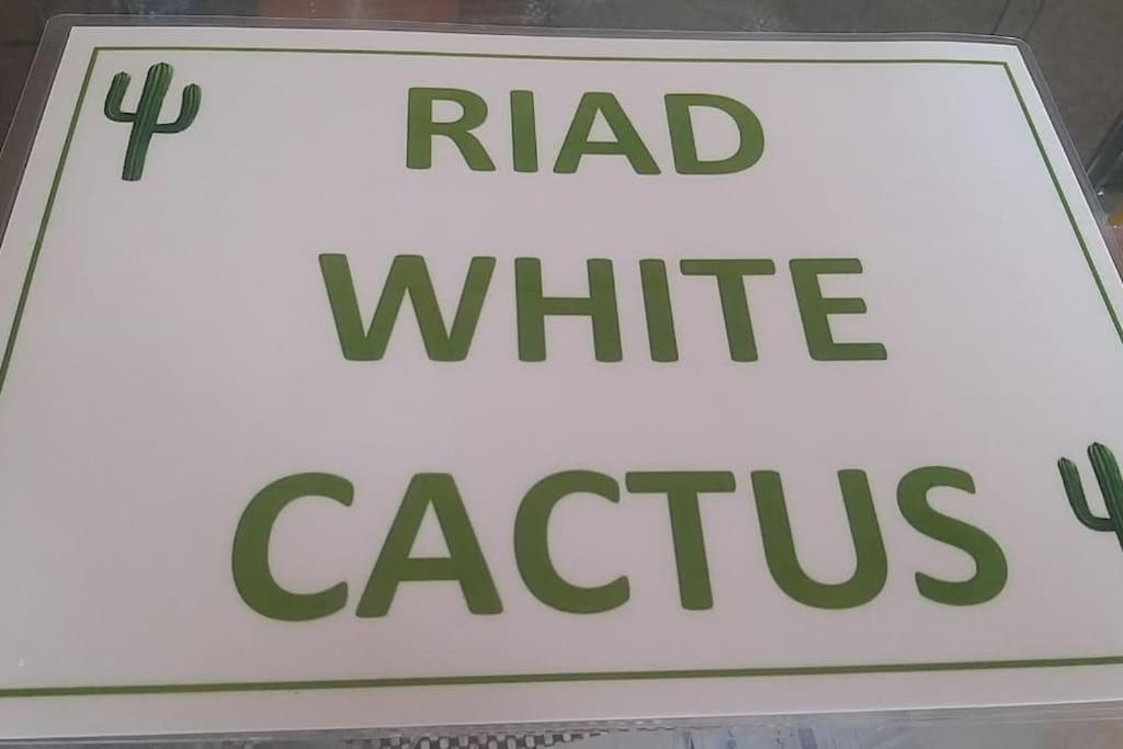 Riad White Cactus Маракеш Екстериор снимка